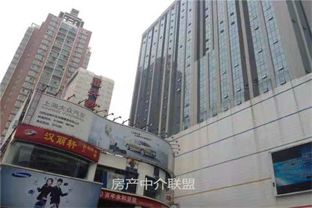 锦江城旁九悦鸿城精装三房南北通透拎包入住送全屋家具家电